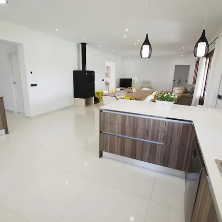 Villa Mediterranea For 10 , New Luxury . *