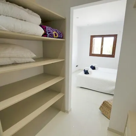 Mediterranea For 10 , New Luxury . Can Picafort (Mallorca)