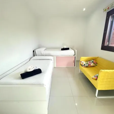 Villa Mediterranea For 10 , New Luxury .